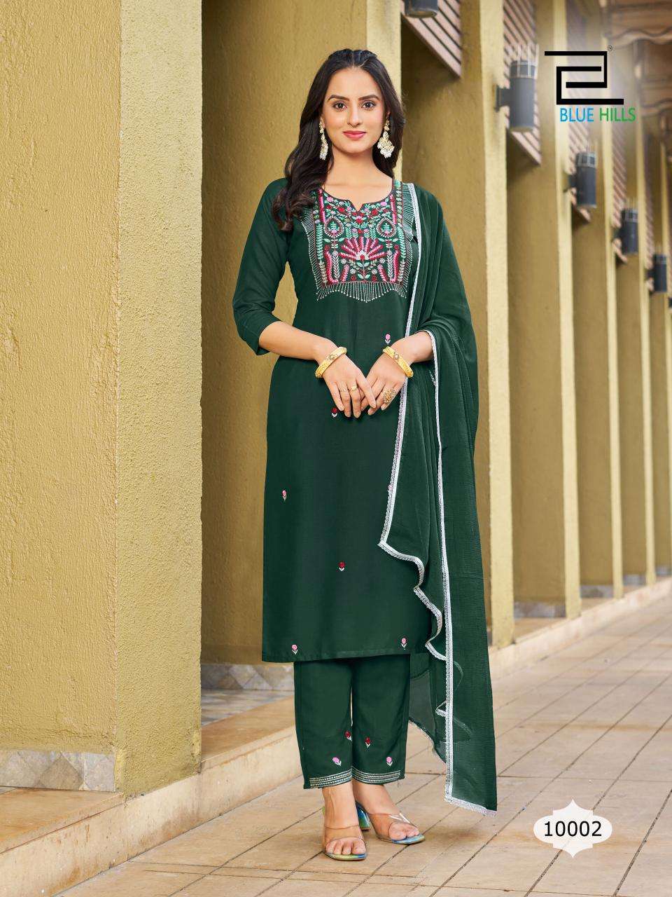 JANNAT RAYON 14 KG ZARI WITH MULTI COLOR THREAD WORK KURTI WITH PANT AND NAZMIN DUPATTA BY BLUE HILLS BRAND 1002
